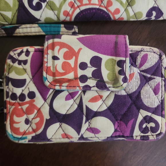Vera Bradley Multicolor Floral Wristlet and Wallet - Picture 3 of 5